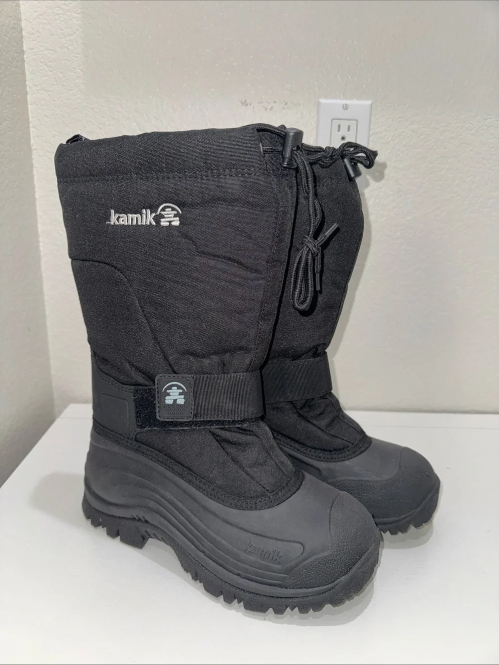 Kamik Men's GreenBay 4 Waterproof Insulated Winter Snow Black Boots Size 7
